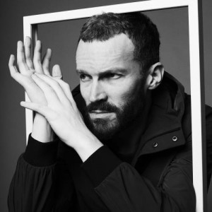 ...       Désolé mais aucune Image n'est disponible pour ce produit